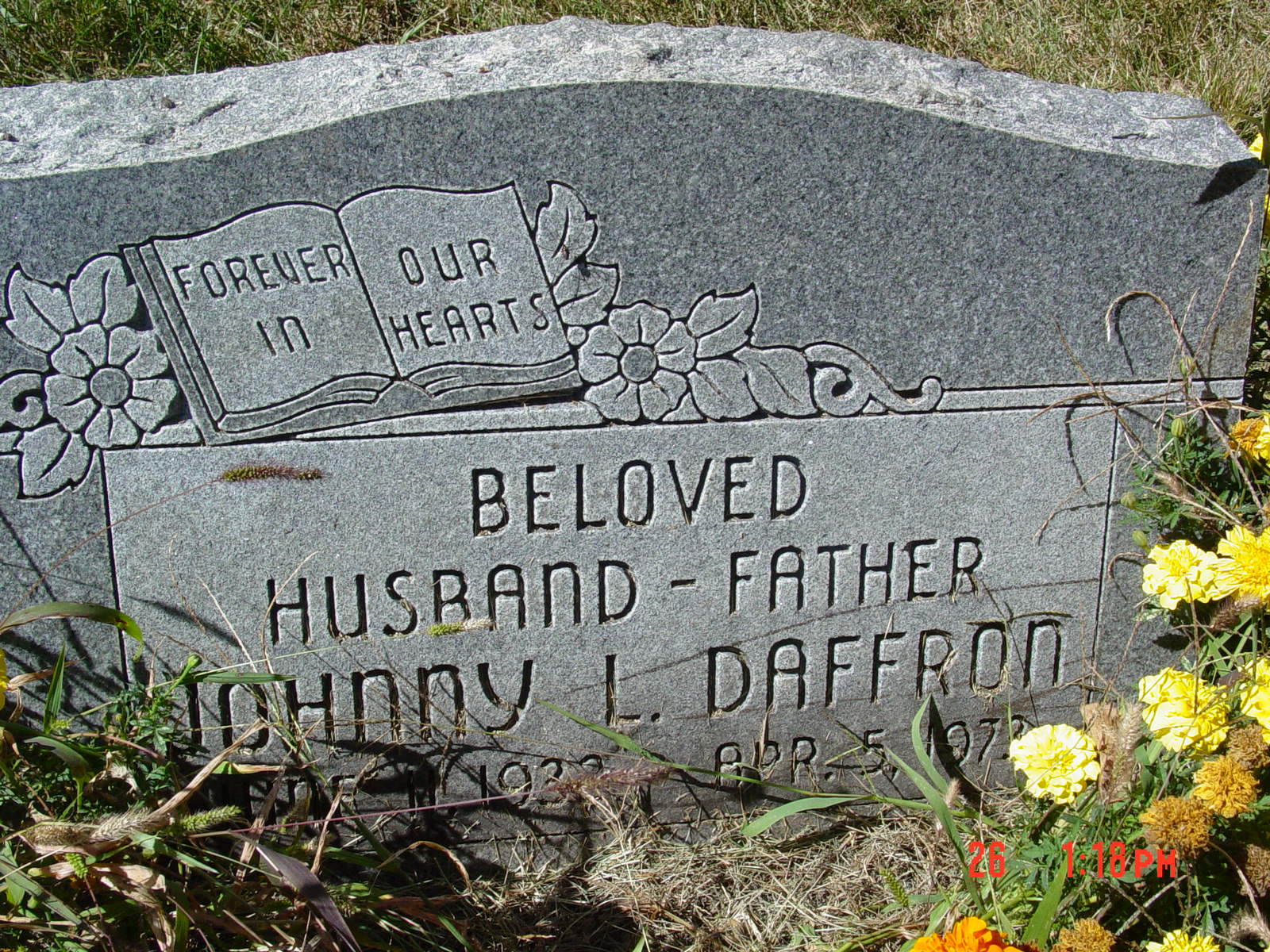 Portrait of Johnny L Daffron