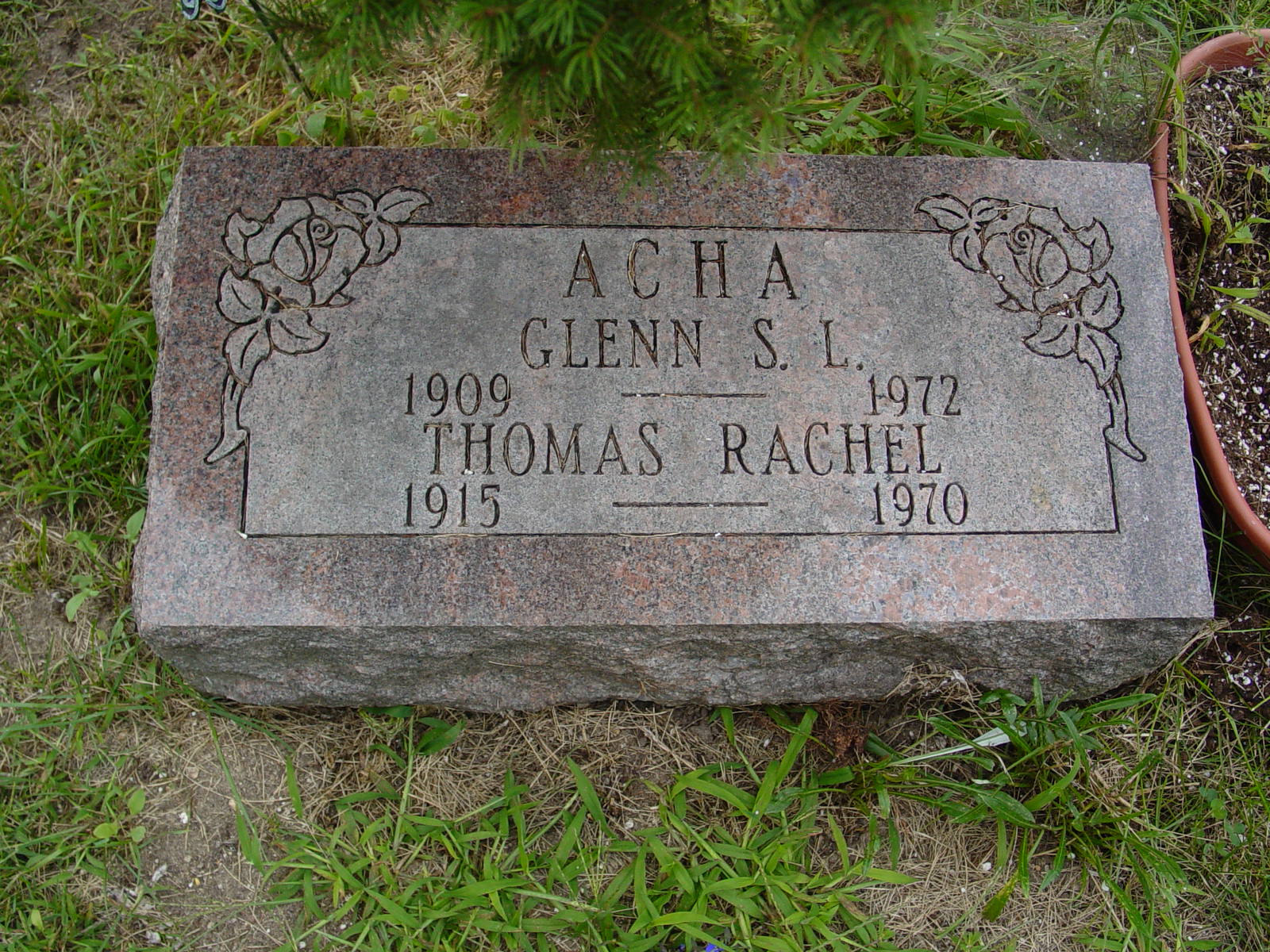 Portrait of Glenn S.L. Acha